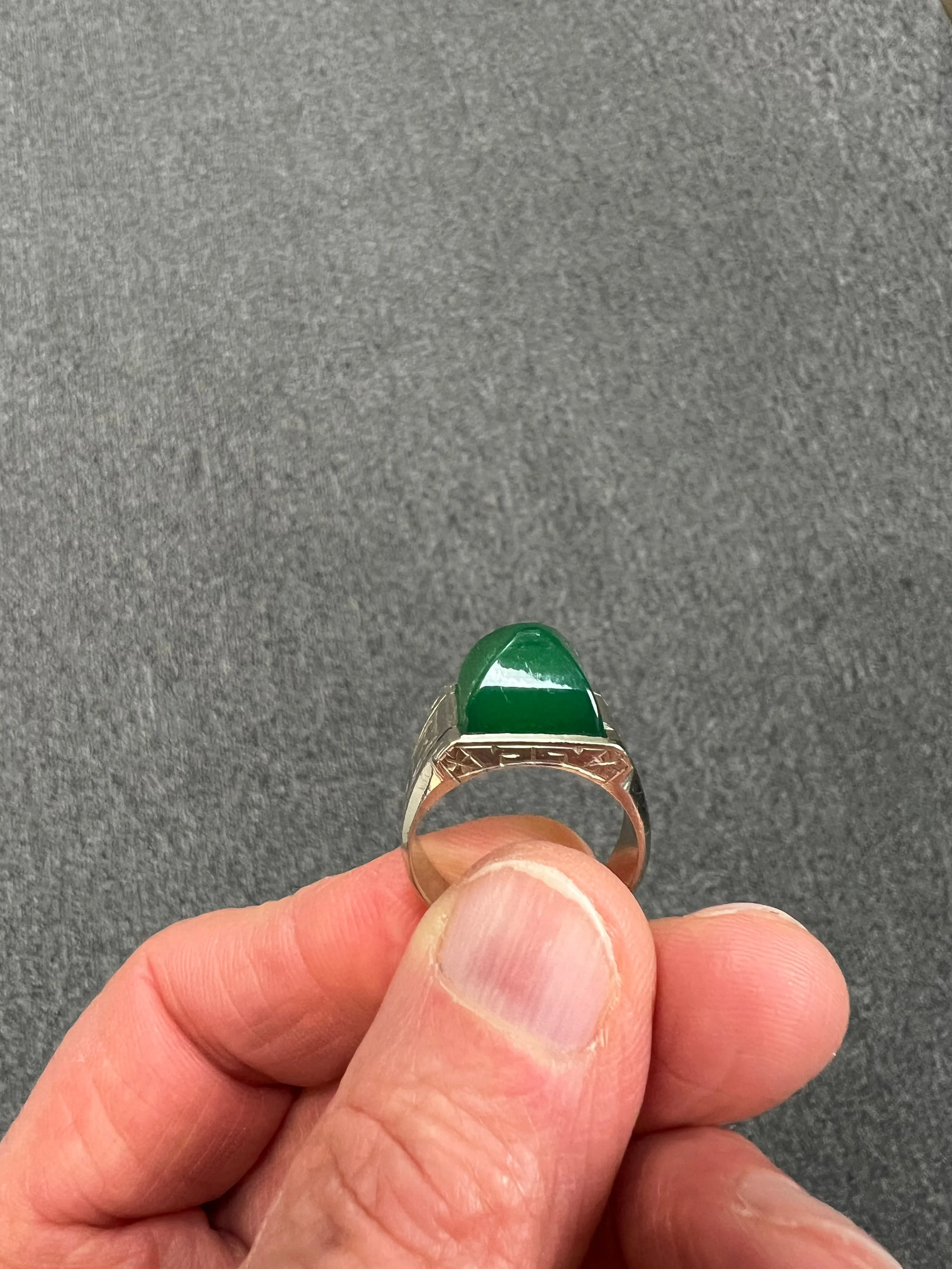 Art Deco Green Onyx White Gold Ring