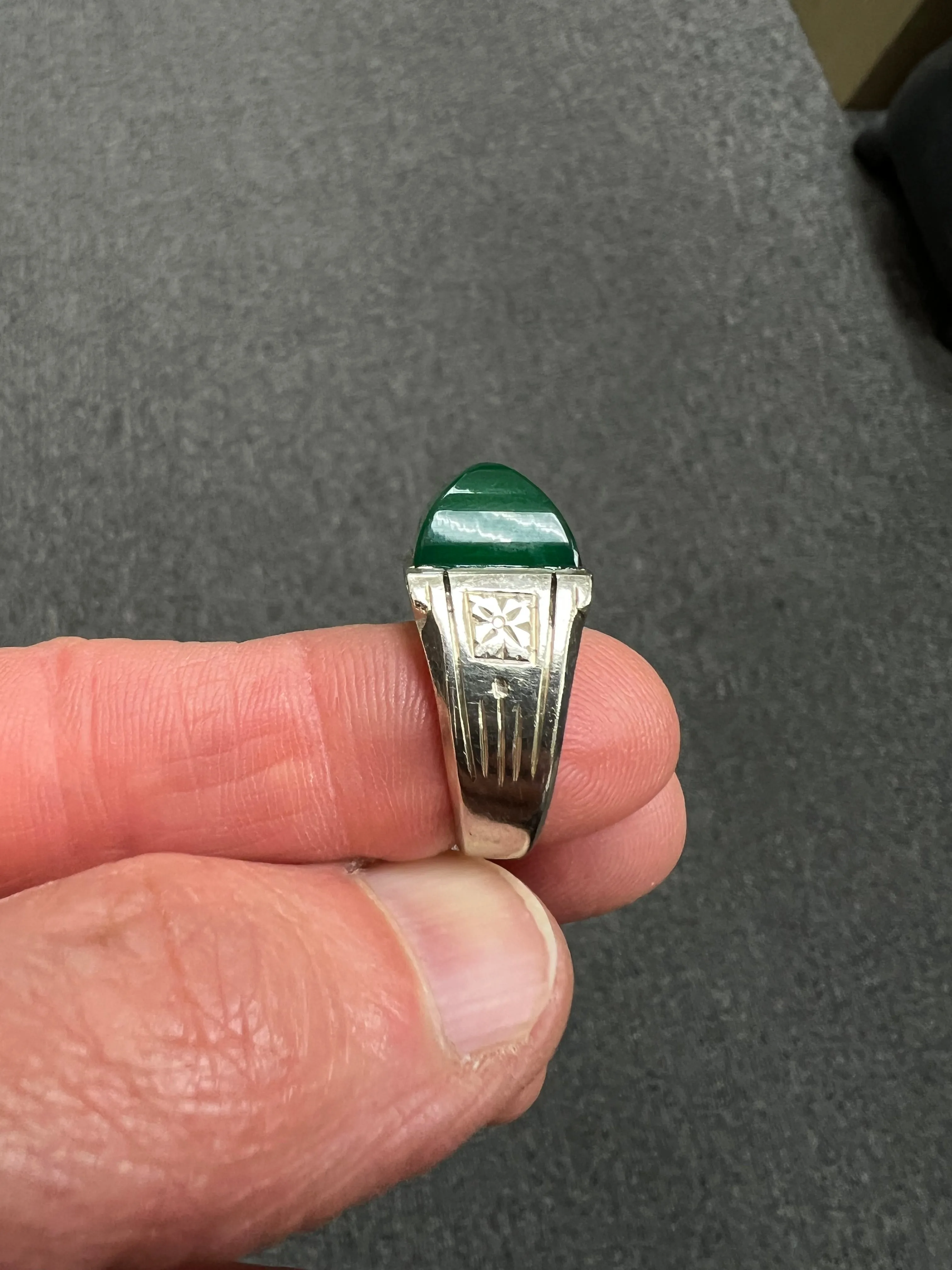 Art Deco Green Onyx White Gold Ring