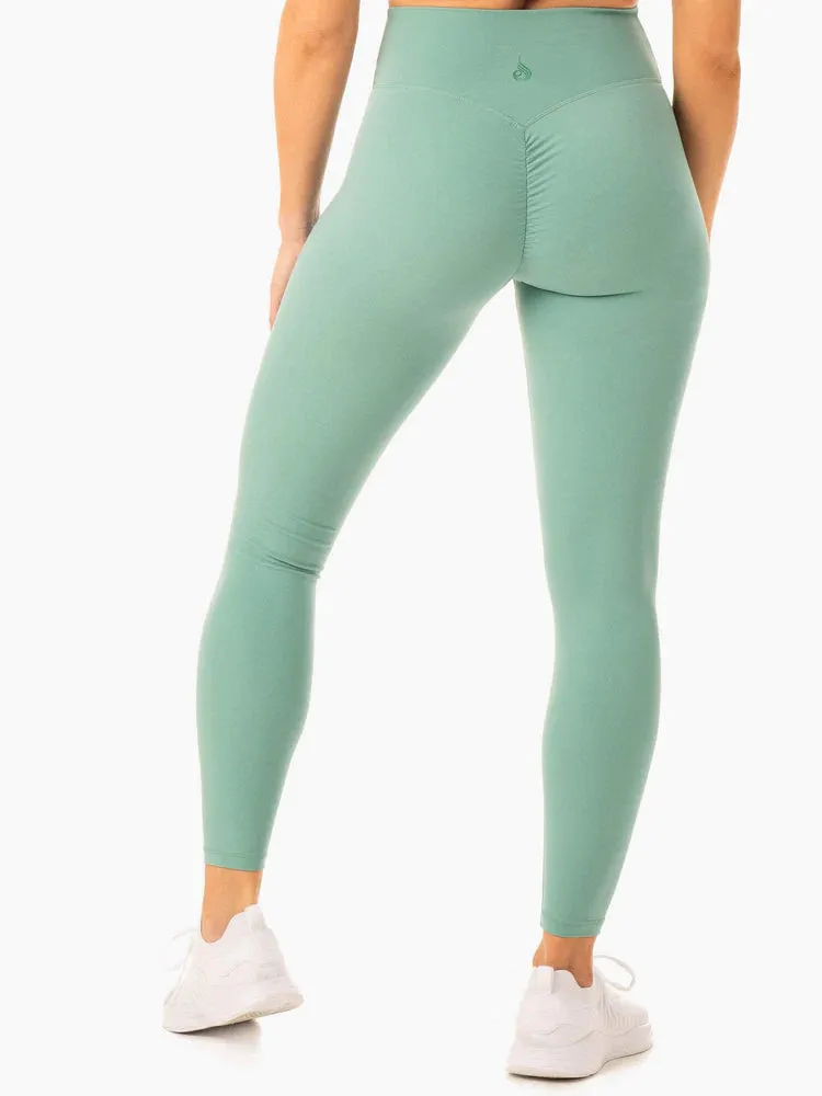 SERENE CROSS OVER SCRUNCH LEGGINGS GREEN